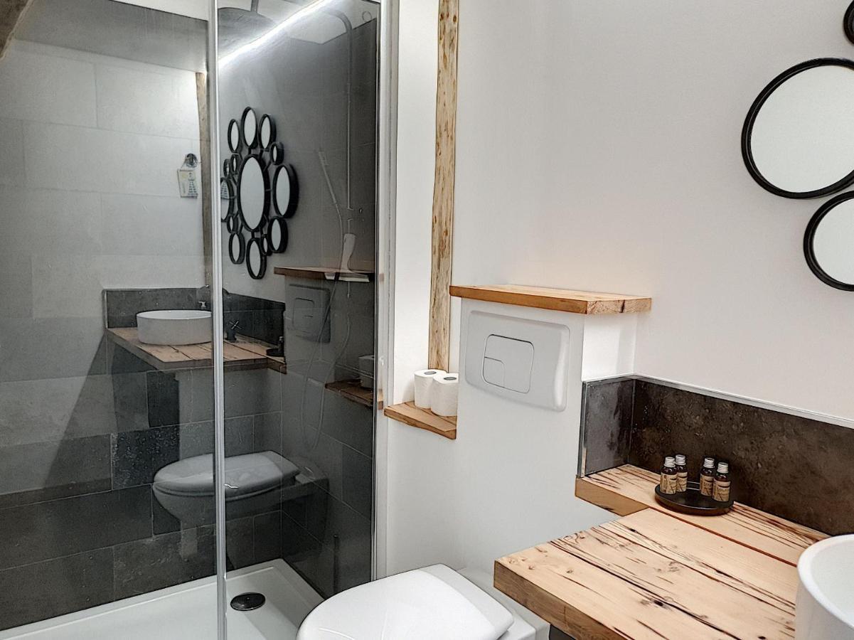 La Maison Basse サン＝ダルマ＝ル＝セルヴァージュ エクステリア 写真