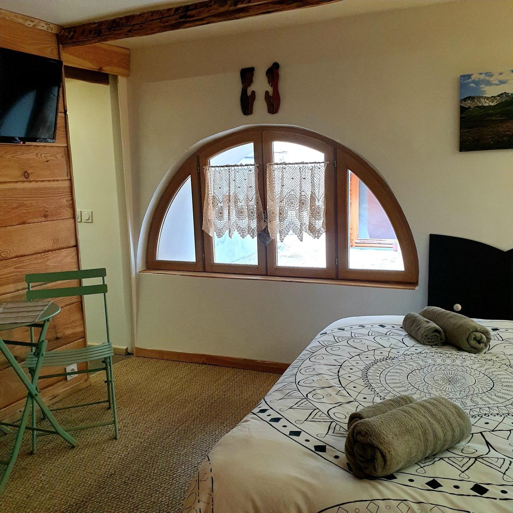 La Maison Basse サン＝ダルマ＝ル＝セルヴァージュ 部屋 写真